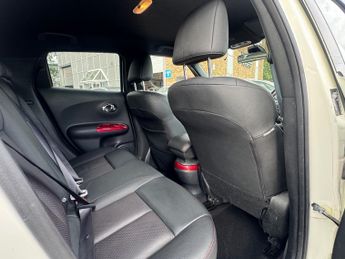 Nissan Juke 1.6 Tekna SUV 5dr Petrol XTRON Euro 6 (117 ps)
